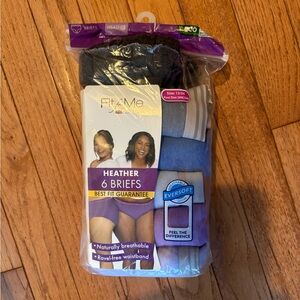 Women’s sz 5 x open pack never worn sz 5 x panties